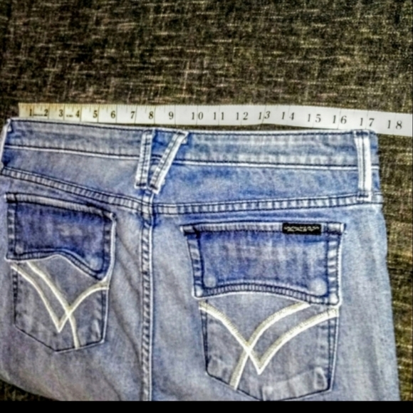 William Rast Jeans Size 32 Crop Raw Hem Flap Pocket Stretch Denim EUC - Picture 9 of 11